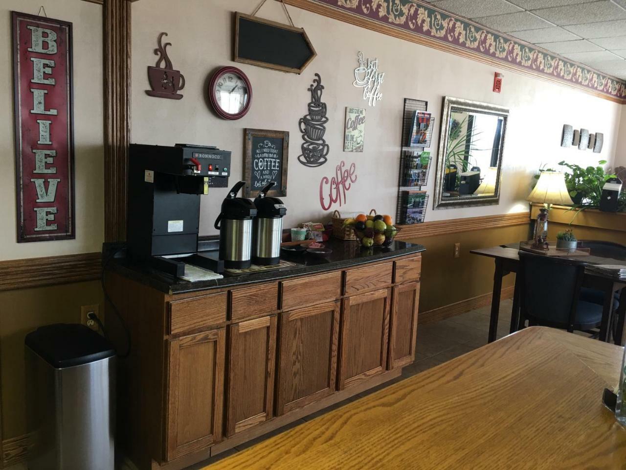 Southfork Motel Bloomfield Экстерьер фото