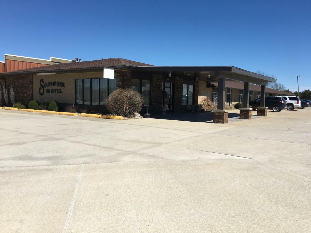 Southfork Motel Bloomfield Экстерьер фото