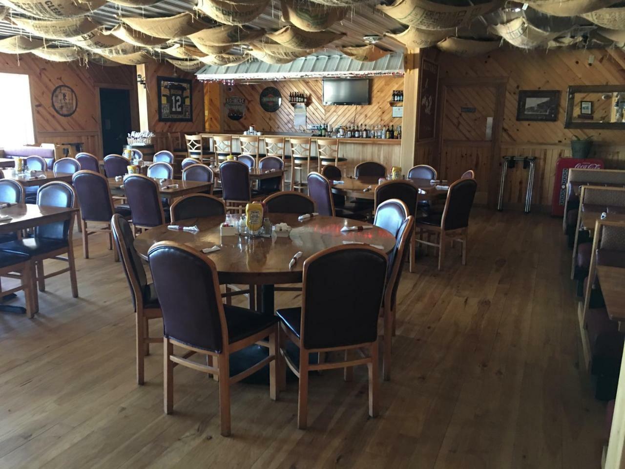 Southfork Motel Bloomfield Экстерьер фото